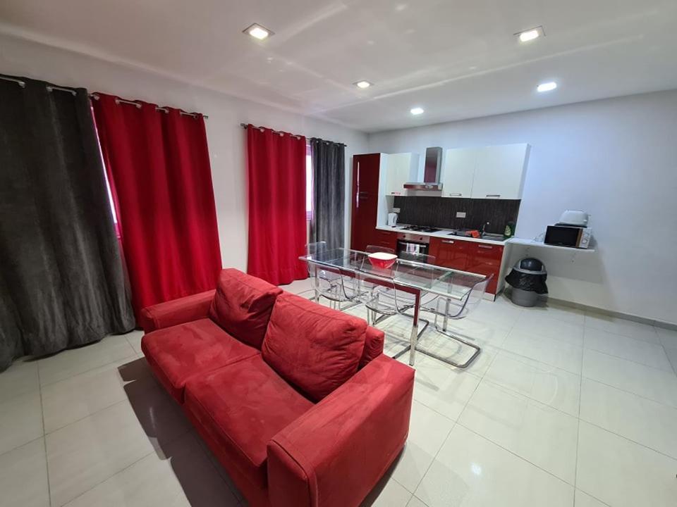 Saint Julian's St Julians Central 2 Bedroom Apartment מראה חיצוני תמונה